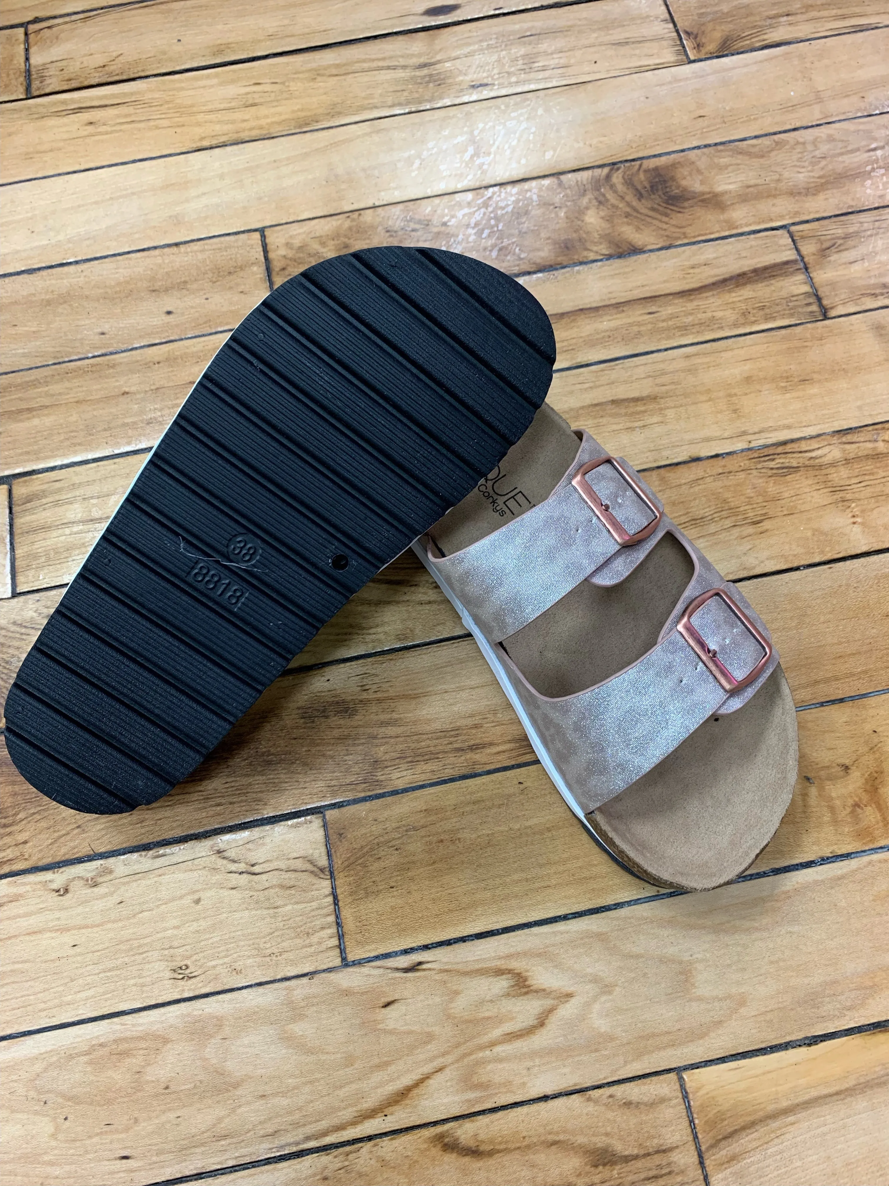 Beach Babe Sandals - Tan
