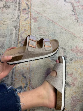 Beach Babe Sandals - Tan