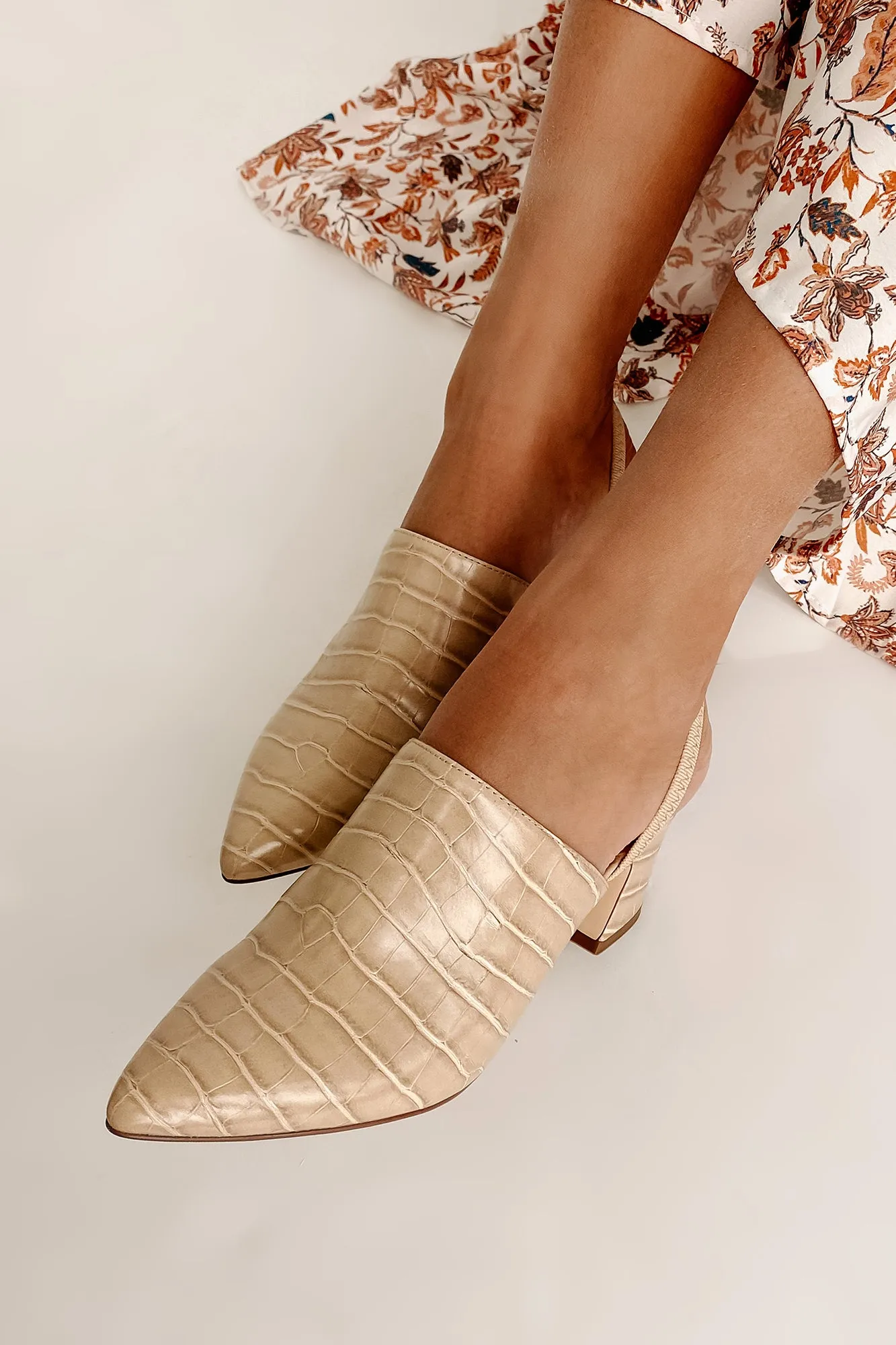 City Strut Faux Croc Sling Back Mules (Khaki)