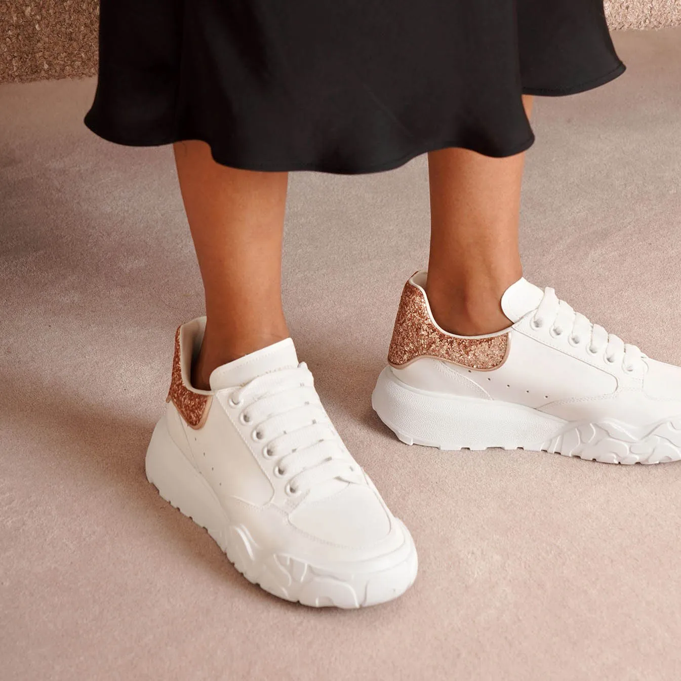 Court rose glitter sneakers