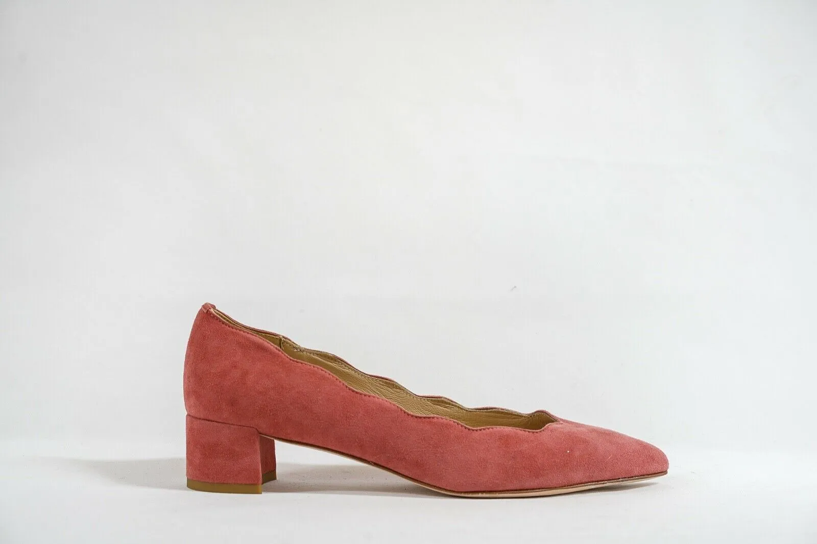 Fabio Rusconi Women's Pink Suede Court Heel S4080