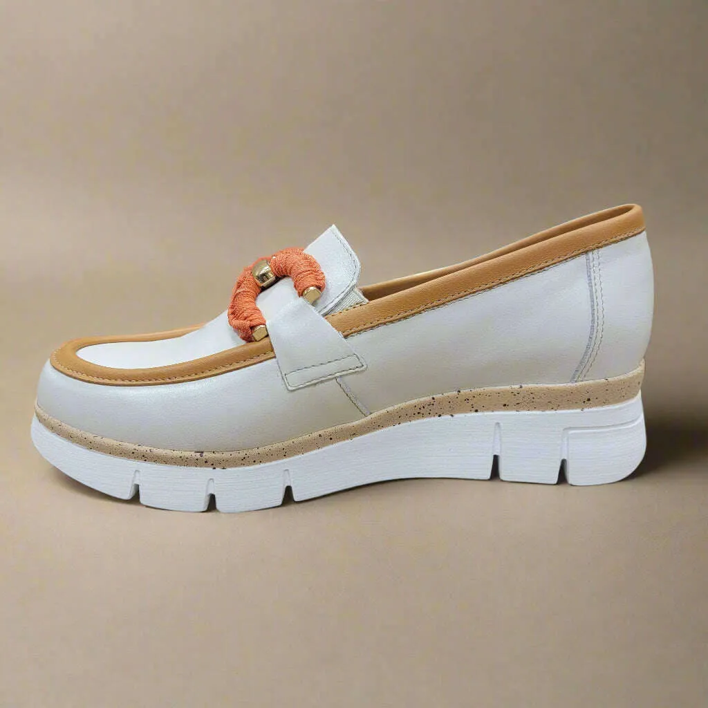 FLUCHOS - D9298 in Sugar/Camel
