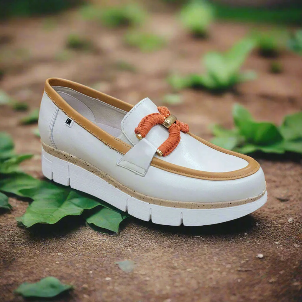 FLUCHOS - D9298 in Sugar/Camel