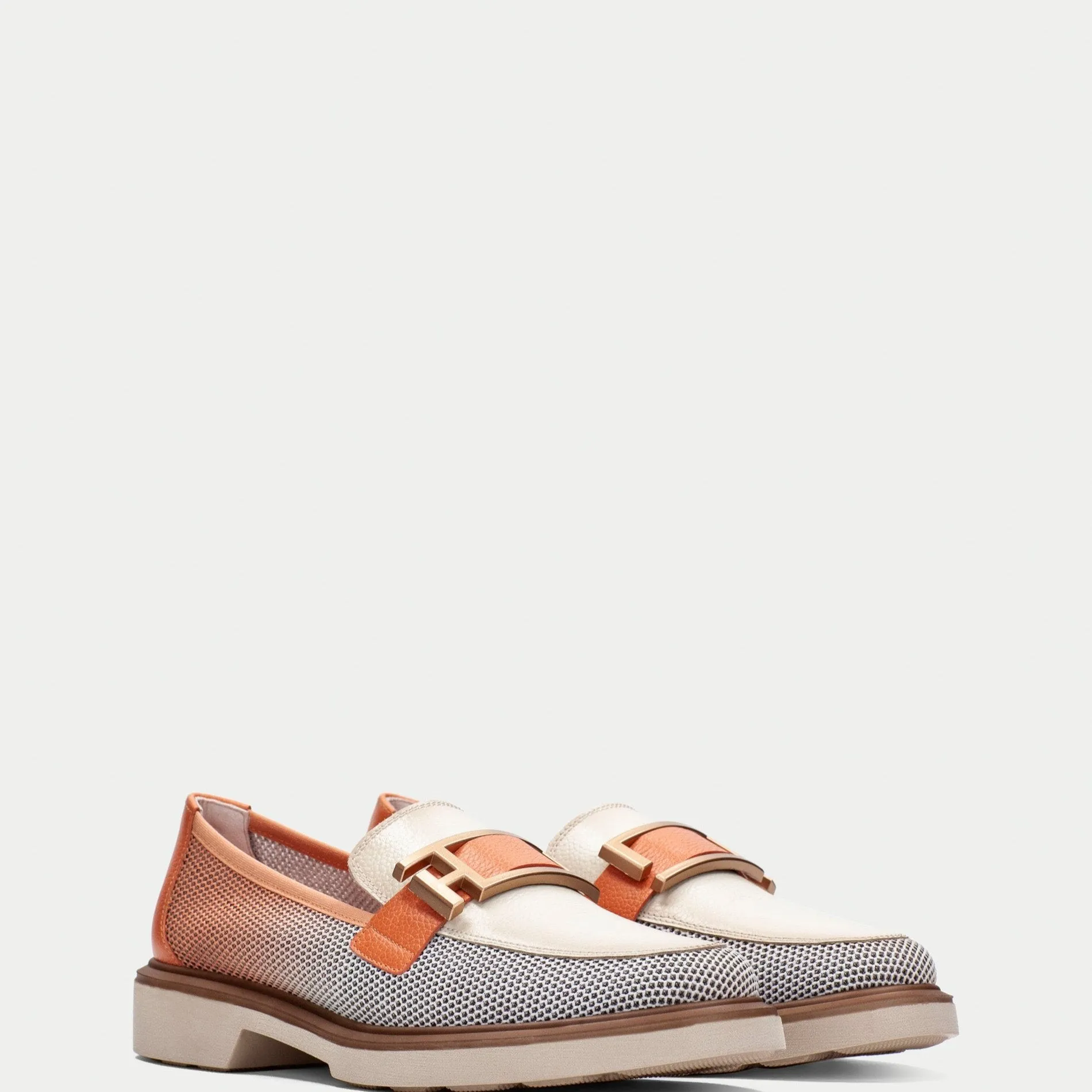 Hispanitas Coral and Off White Sporty Loafer|BHV254072C