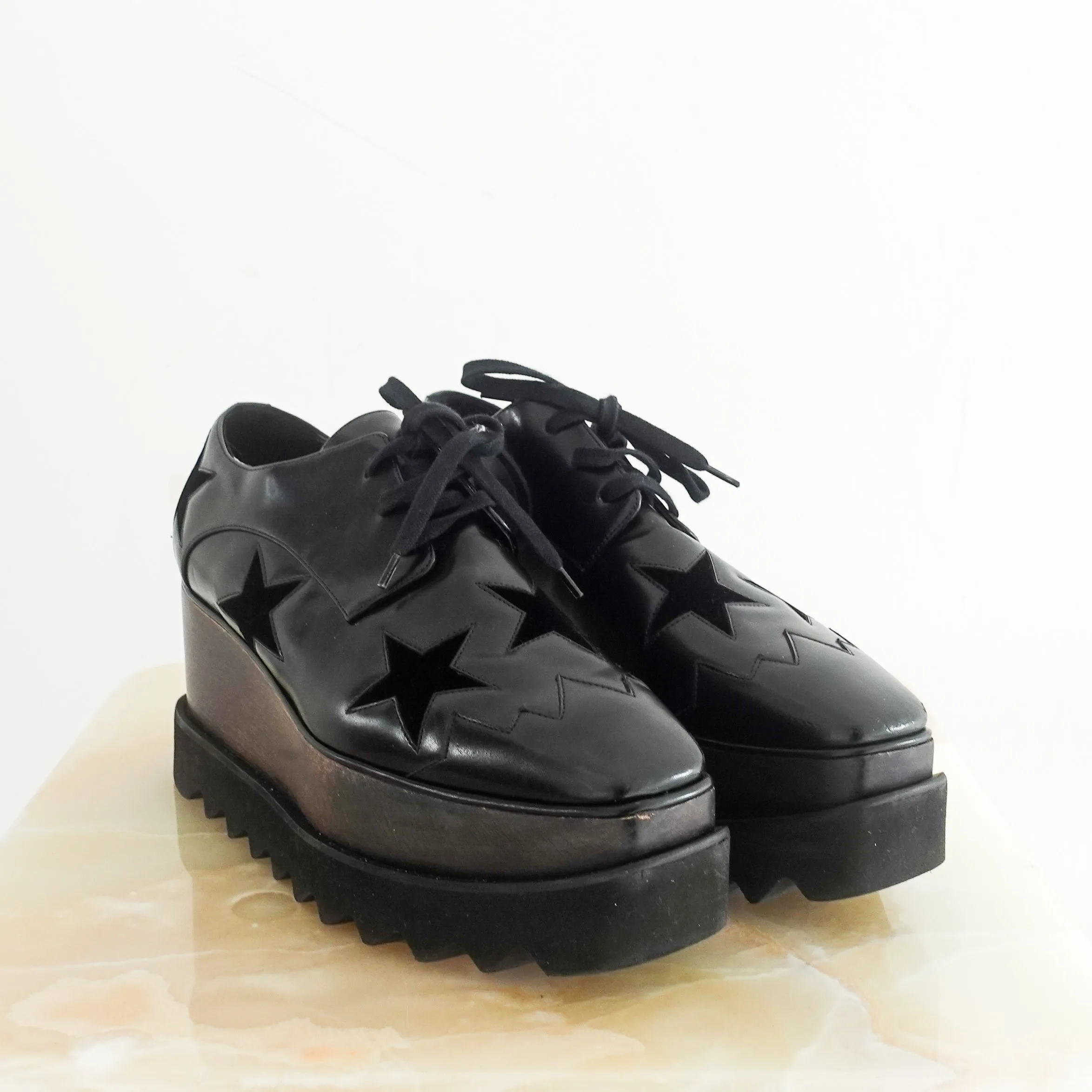 New black star flatforms RRP £750
